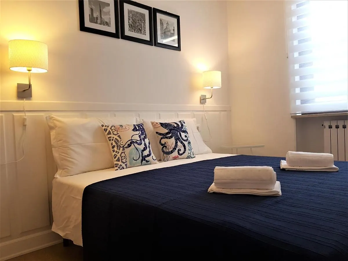 Sweet Honey Apartment Raffa Holiday home